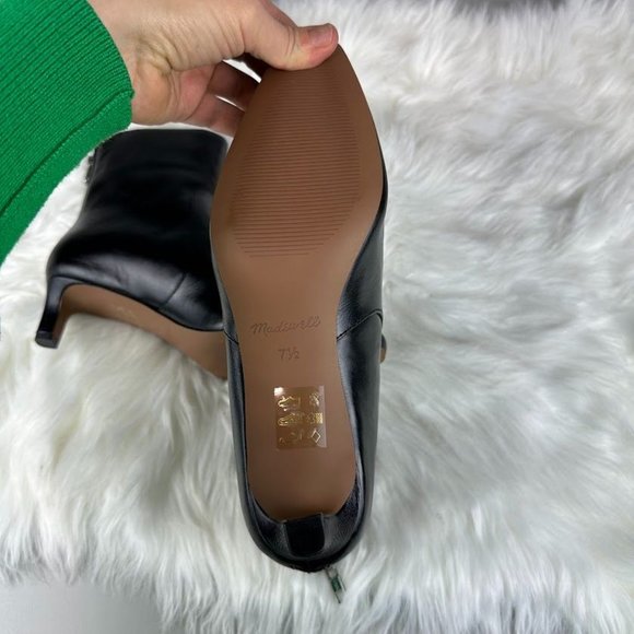 Madewell The Dimes Kitten-Heel Boot in True Black - Picture 10 of 10